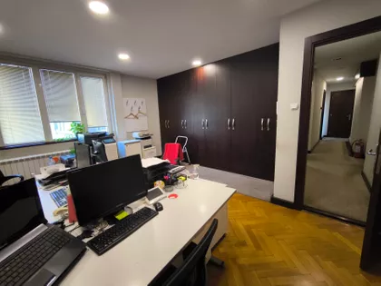 Trg Nikole Pašića | 4zida.rs