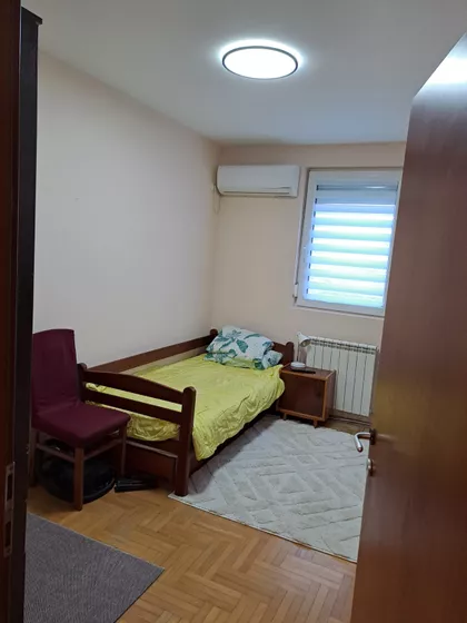 Miljana Miljanića 30 | 4zida.rs