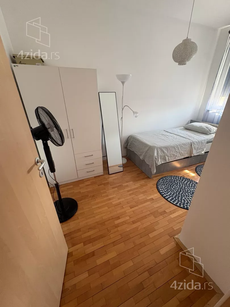 Продается трехкомнатная квартира, Центр, 159.000€, 60m² — фото