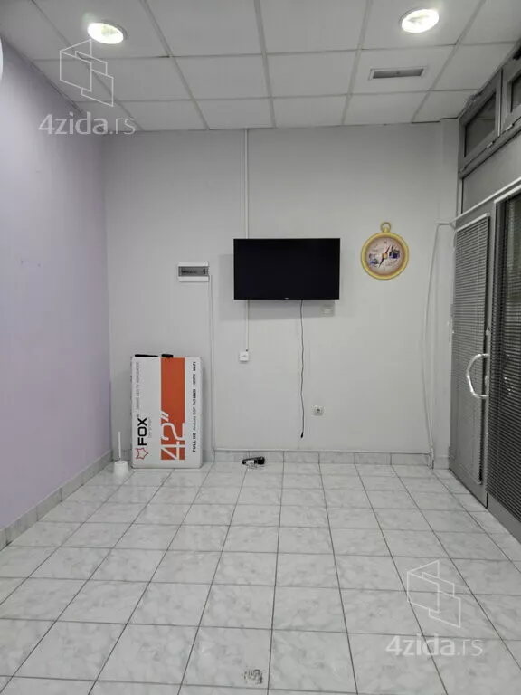 Poslovni prostor | 4zida