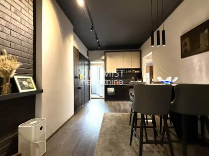 Miše Vujića | 4zida.rs