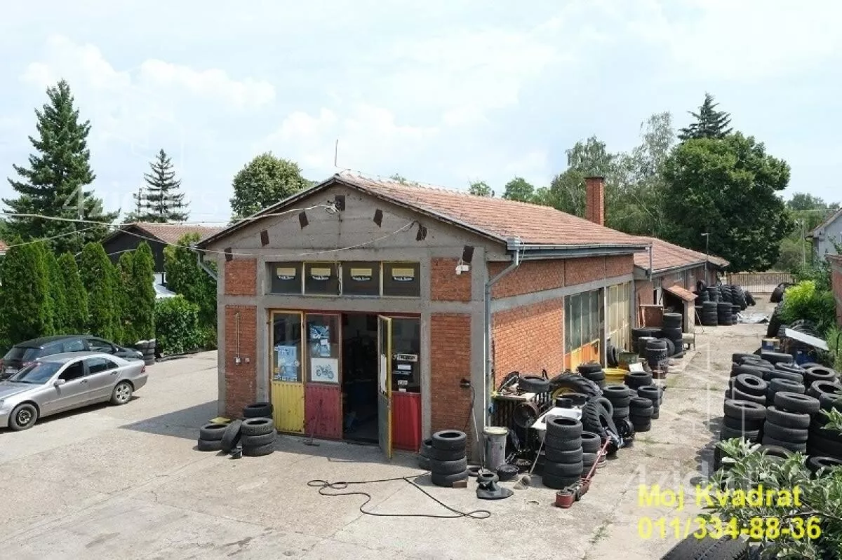 Plac | 4zida