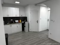 Lokal | 4zida