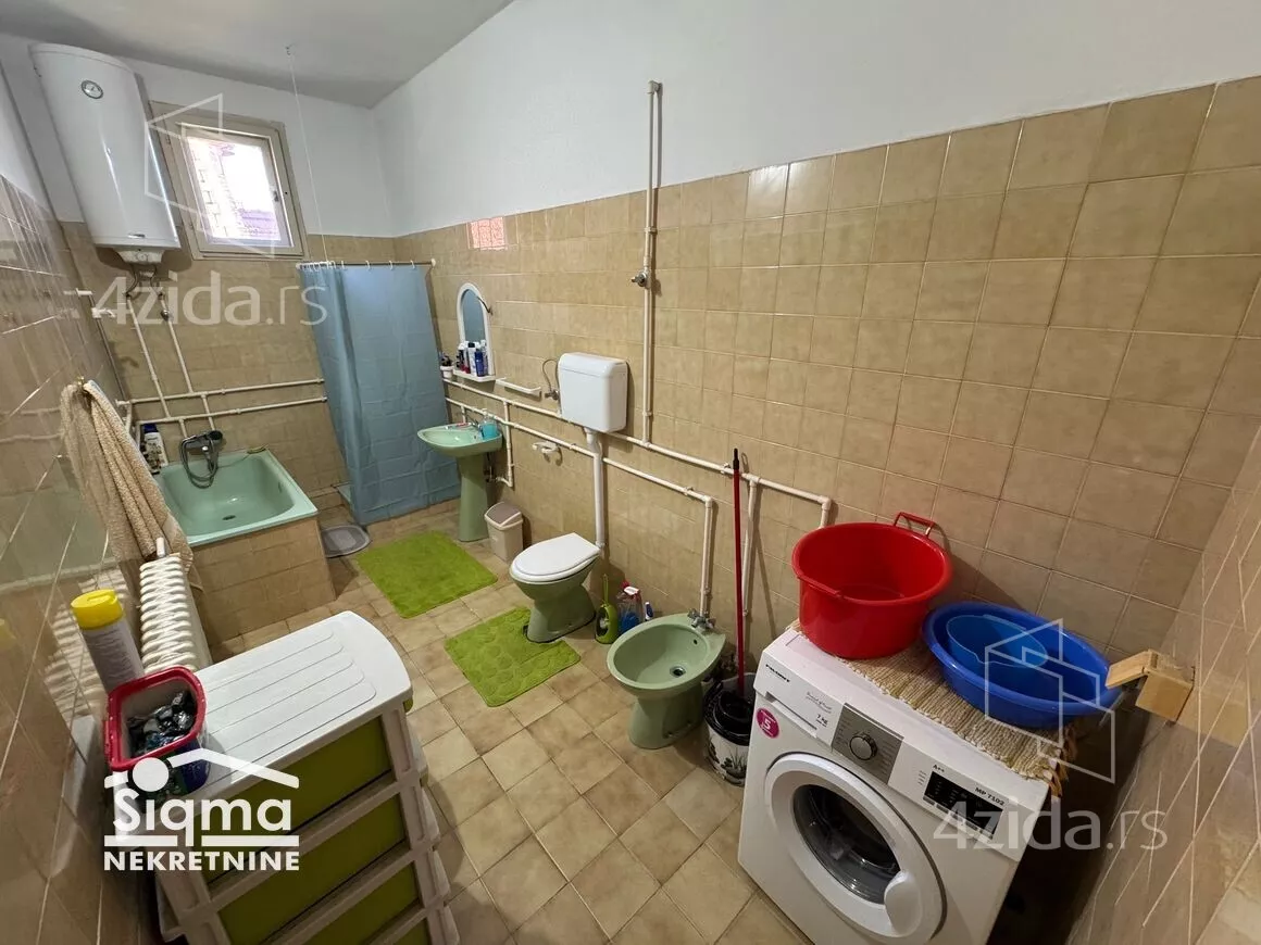 3-etažna kuća | 4zida