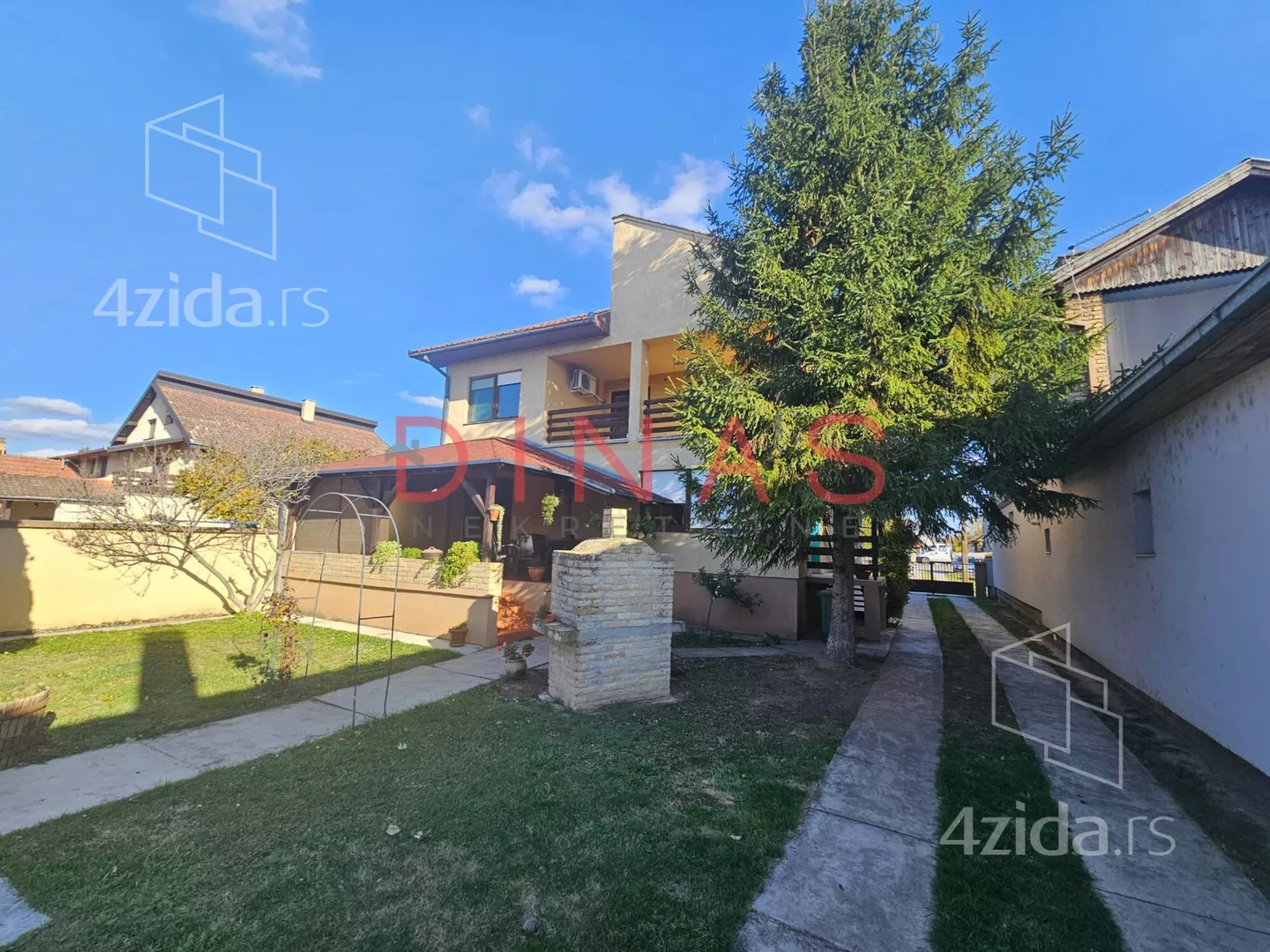 Kuća | 4zida