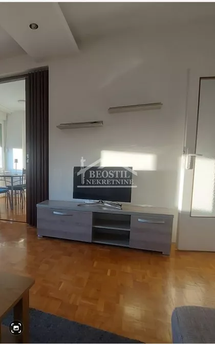 Bulevar Milutina Milankovića | 4zida.rs