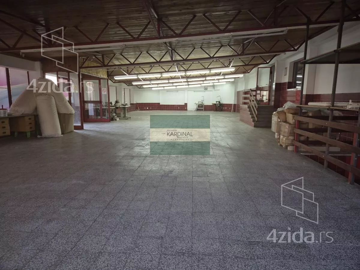 Poslovni prostor | 4zida