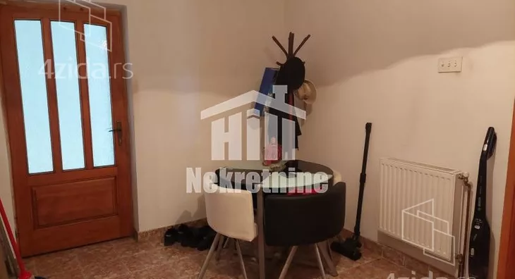 4-etažna kuća | 4zida