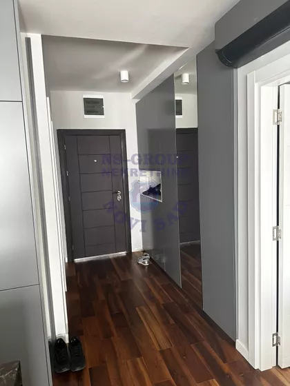 Bulevar Patrijarha Pavla (Somborski Bulevar) | 4zida.rs