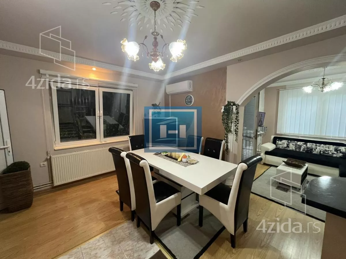 Kuća | 4zida