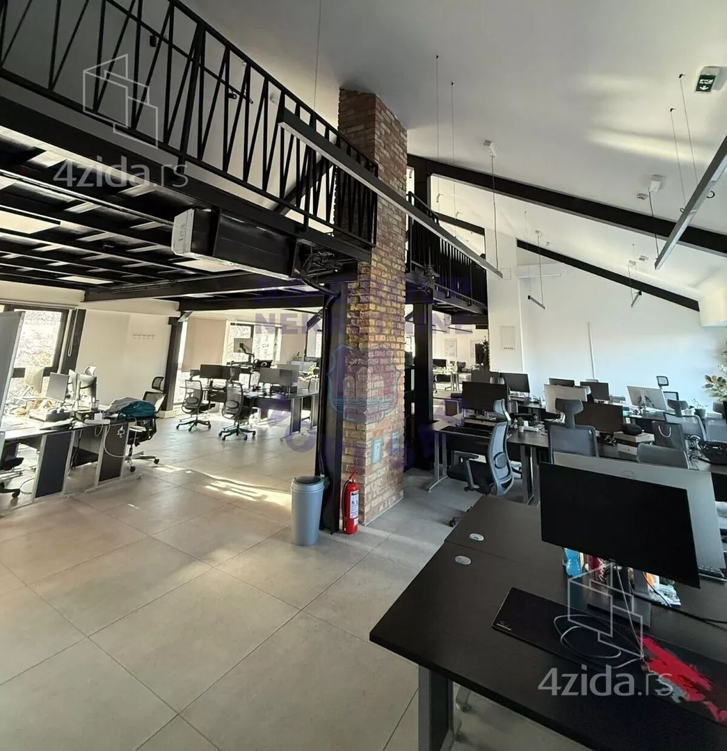 Poslovni prostor | 4zida