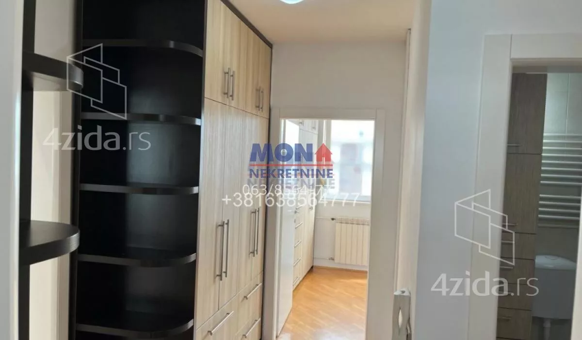 Petosoban stan | 4zida