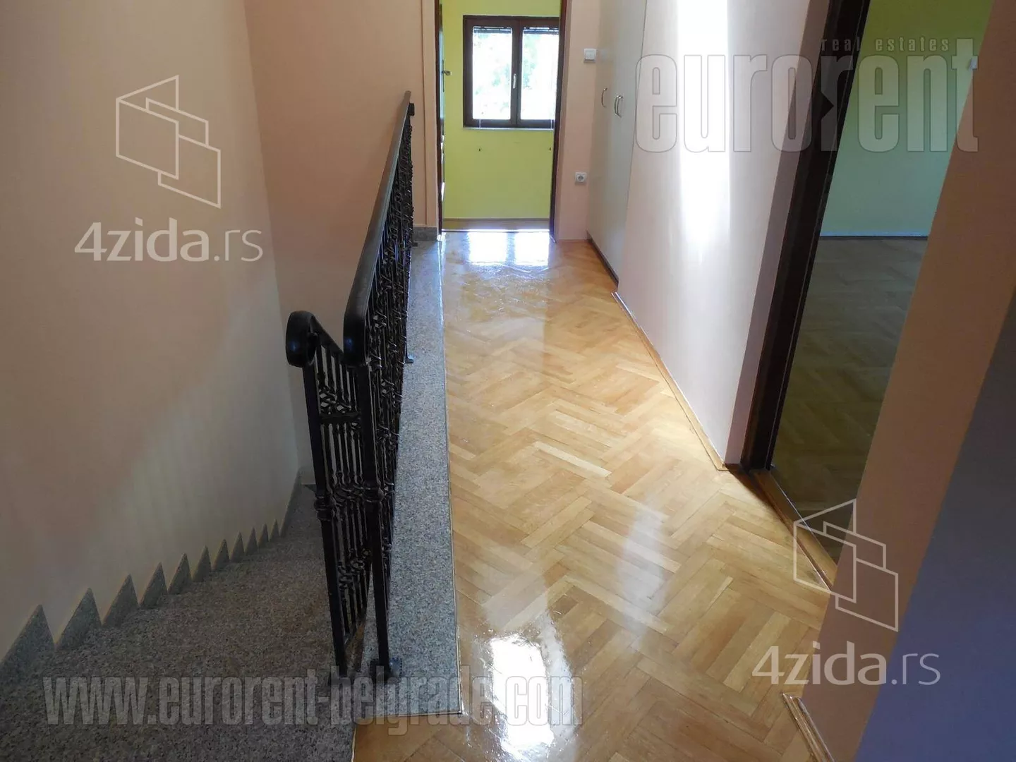 Šestosoban stan | 4zida