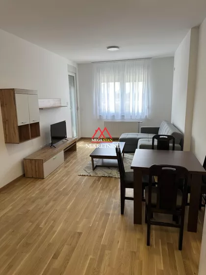 Gorana Jojića | 4zida.rs