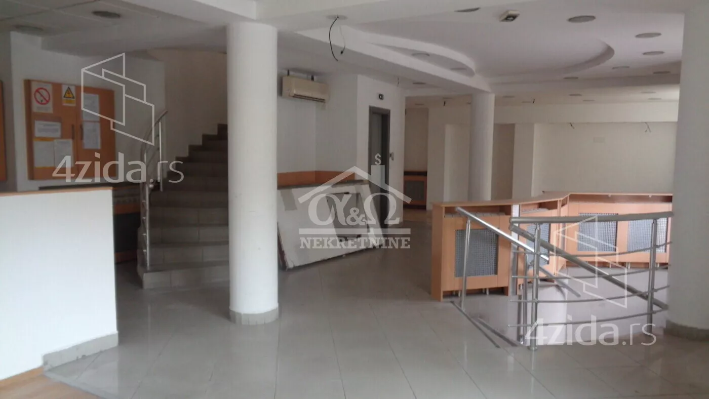 Poslovni prostor | 4zida