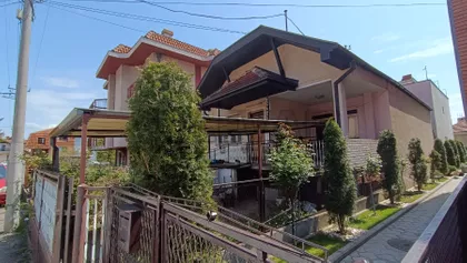 Dositelja Obradovića | 4zida.rs