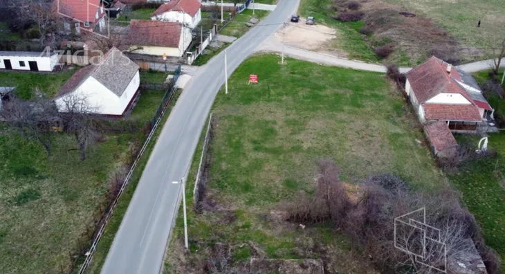 Plac | 4zida
