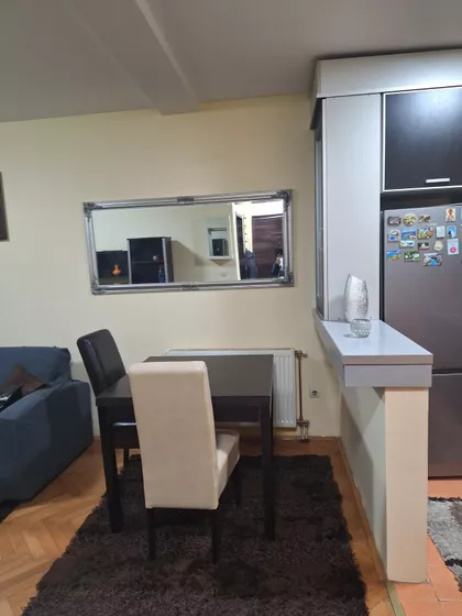 Milana Vukosa 40 | 4zida.rs