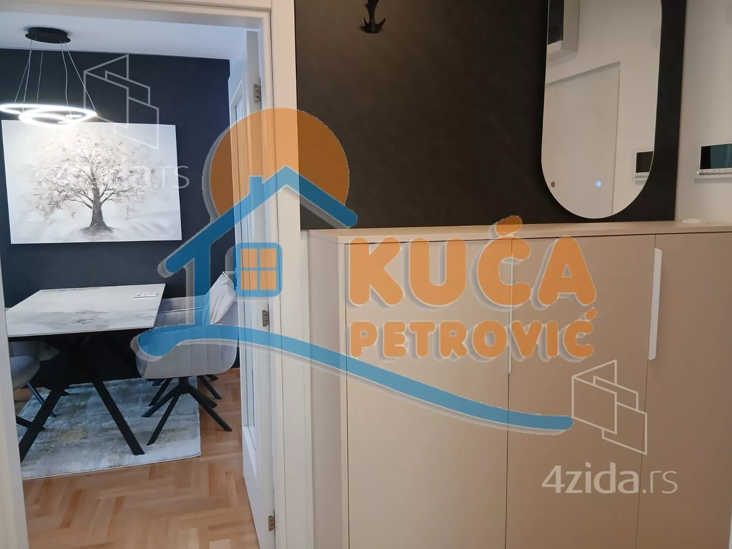 Jednoiposoban stan | 4zida