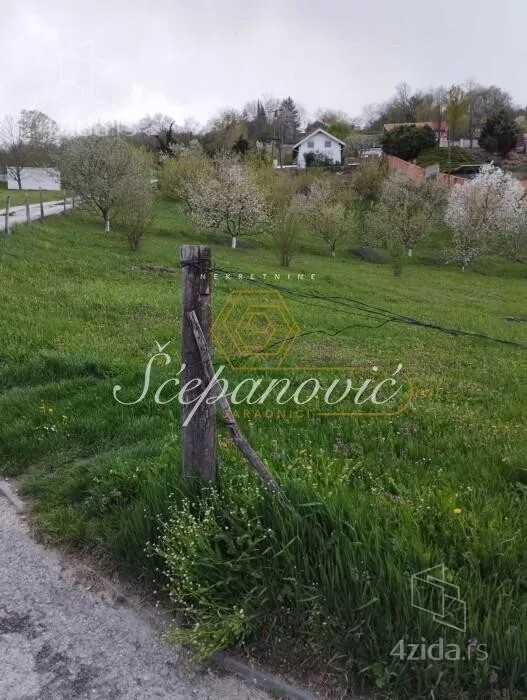 Građevinsko zemljište | 4zida