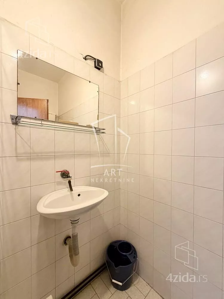 4-etažna kuća | 4zida