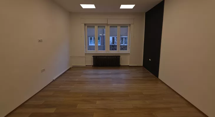 Četvoroiposoban stan | 4zida