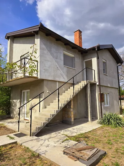 Radanovac | 4zida.rs