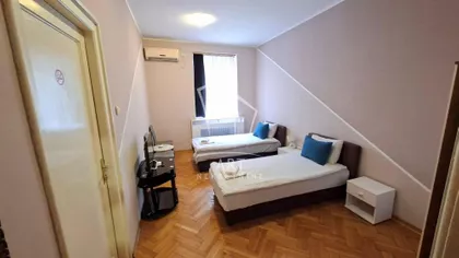 Dečanska | 4zida.rs