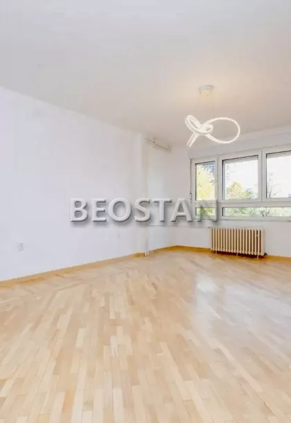 Spanskih Boraca | 4zida.rs