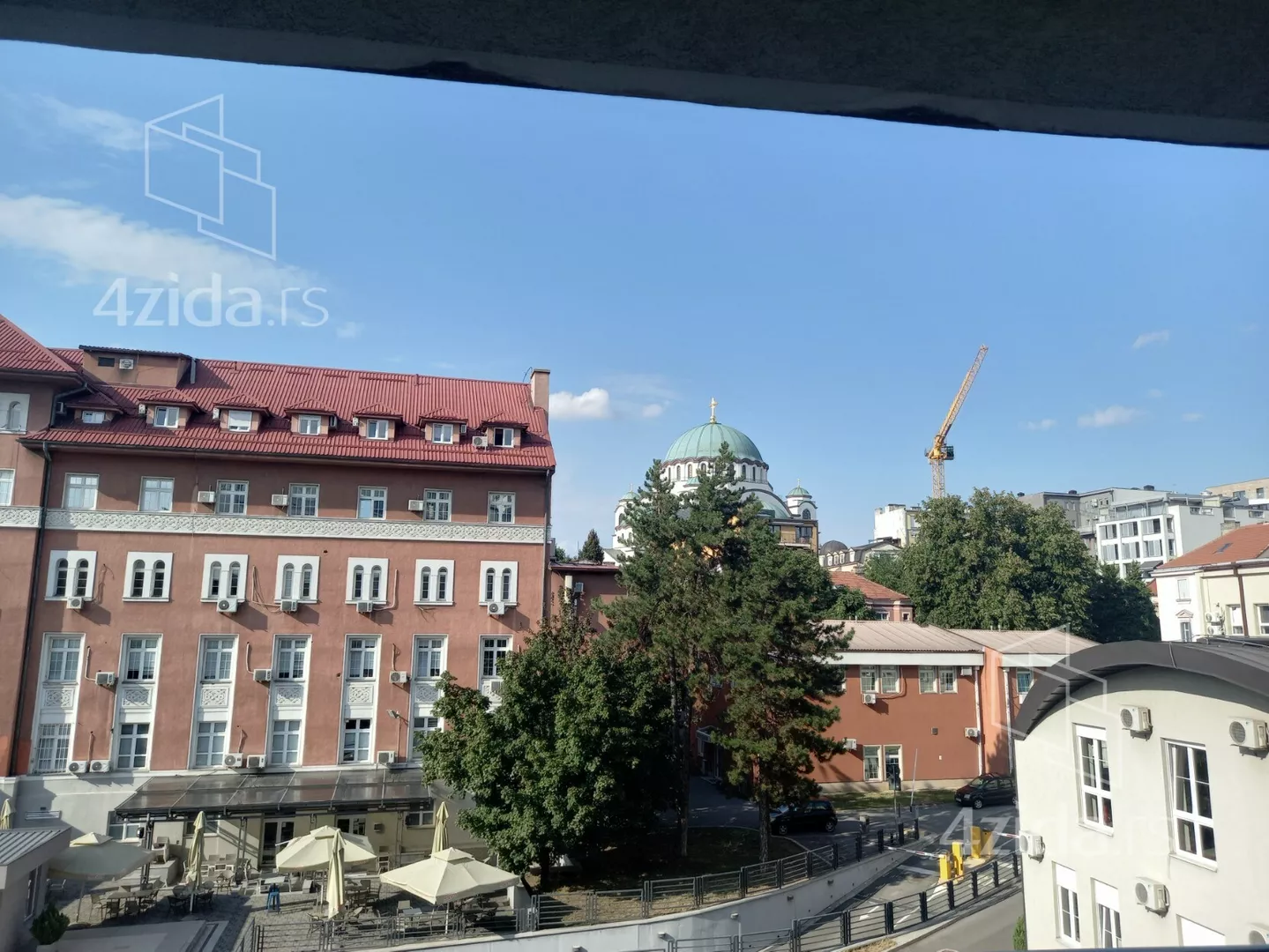 Troiposoban stan | 4zida