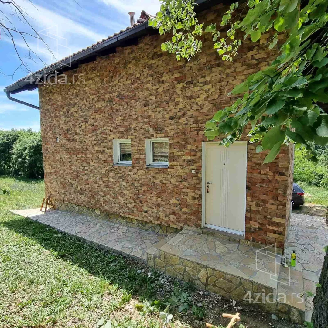 Kuća | 4zida