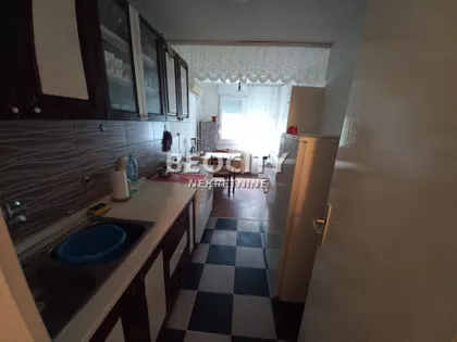 Seljačkih buna | 4zida.rs