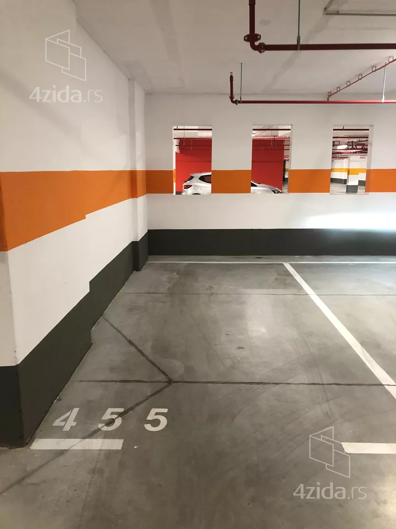 Garaža | 4zida