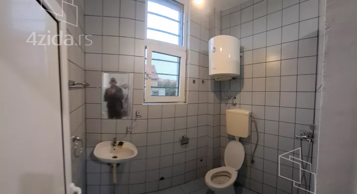 Proizvodni pogon | 4zida