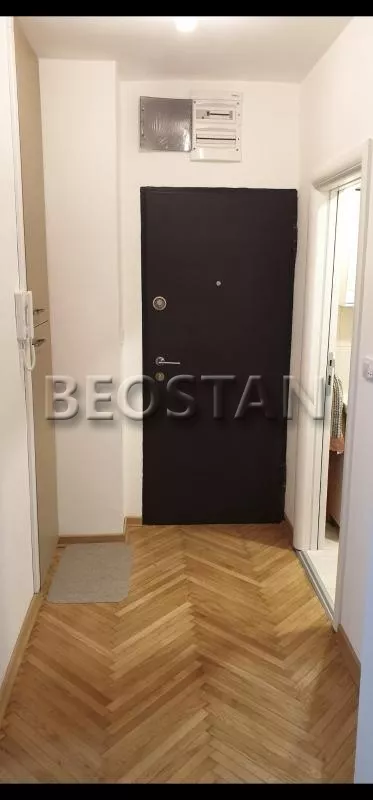 Otona Zupancica | 4zida.rs