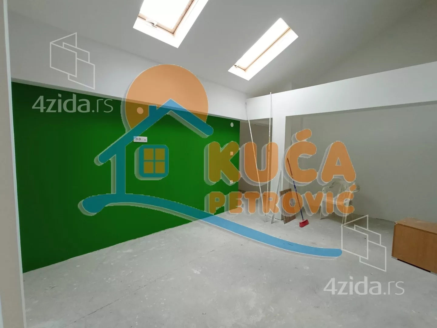Lokal | 4zida