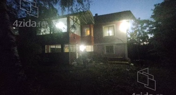 3-etažna kuća | 4zida