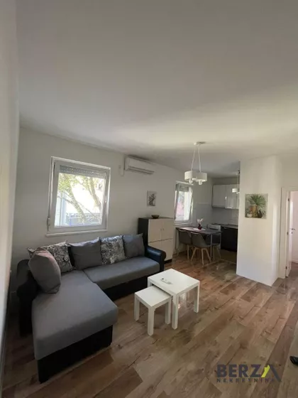 Bulevar Oslobođenja | 4zida.rs