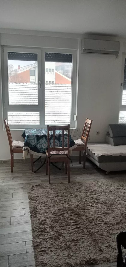 Novosadska | 4zida.rs