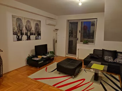 Trg Republike | 4zida.rs