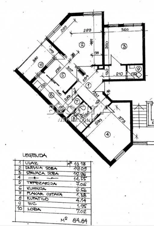 Trosoban stan | 4zida