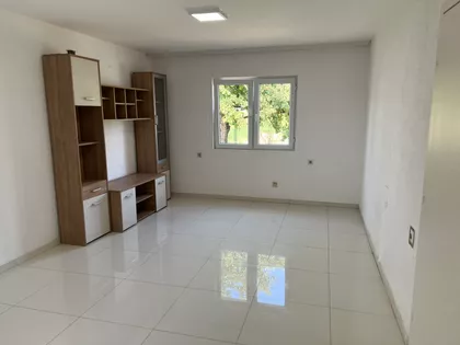 Vere Blagojević 61A | 4zida.rs