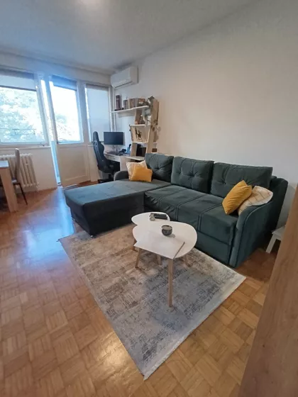 Bulevar Maršala Tolbuhina | 4zida.rs