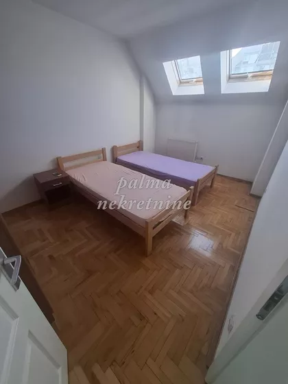 Centar preko Lepenice | 4zida.rs