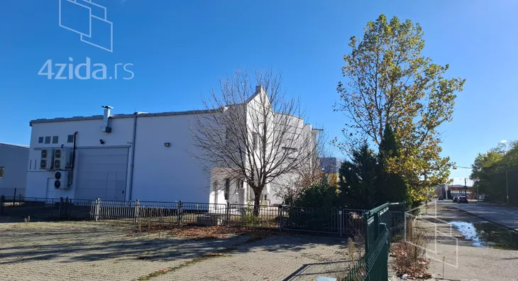 Poslovni prostor | 4zida