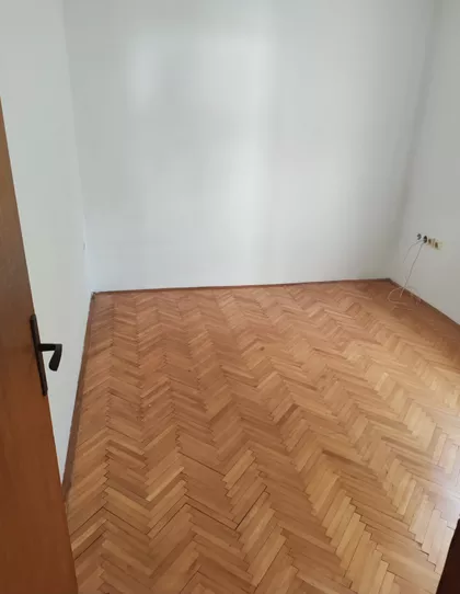 Mirisnih Vrba | 4zida.rs
