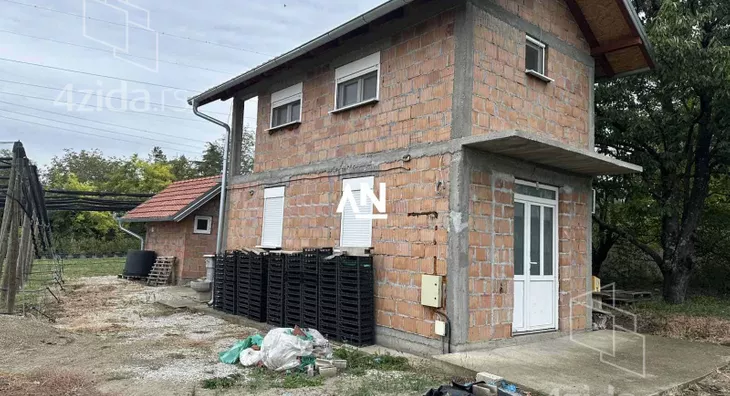 2-etažna kuća | 4zida