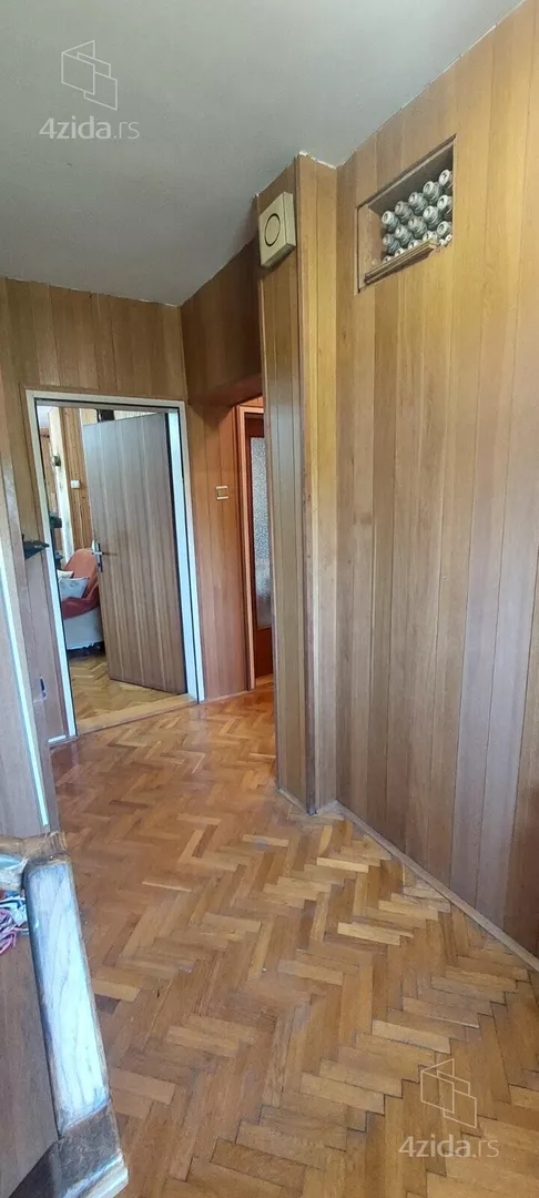 3-etažna kuća | 4zida