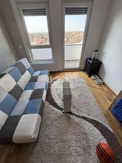 Karađorđeva | 4zida.rs