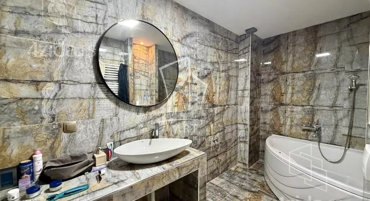 5-etažna kuća | 4zida